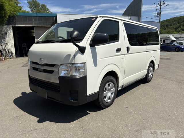 2018 Toyota Regiusace Van