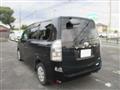 2010 Toyota Voxy