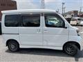 2012 Daihatsu Atrai Wagon