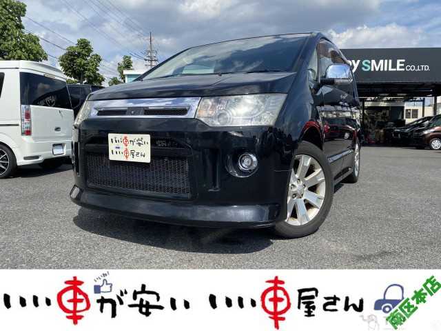 2012 Mitsubishi Delica D5