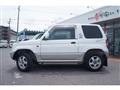 2000 Mitsubishi Pajero Mini