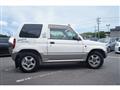 2000 Mitsubishi Pajero Mini