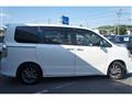 2013 Toyota Voxy