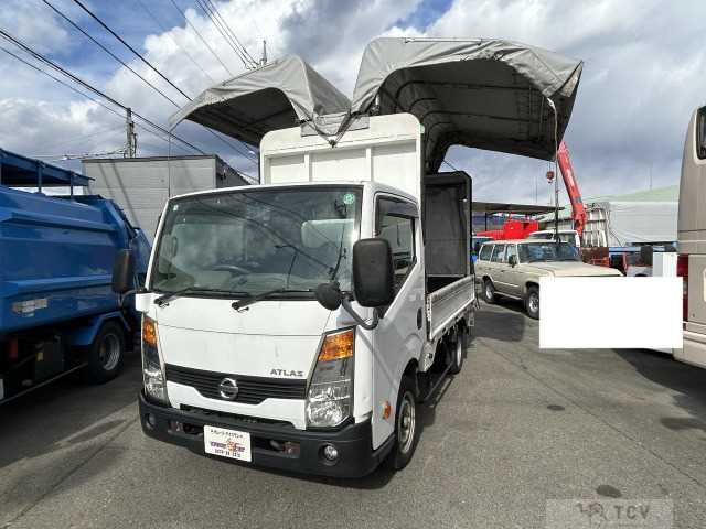 2014 Nissan Atlas