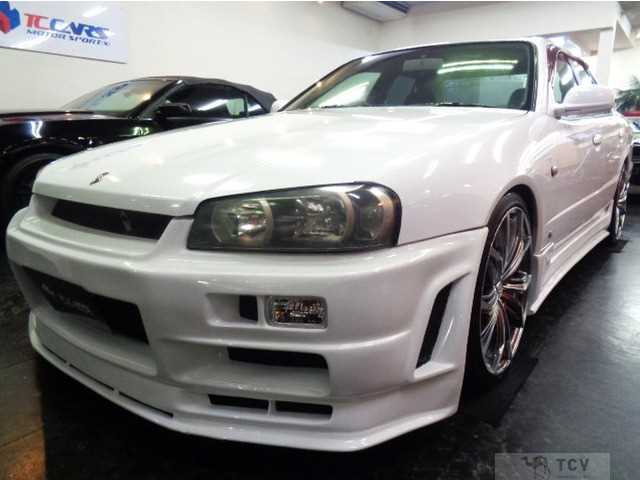 2000 Nissan Skyline