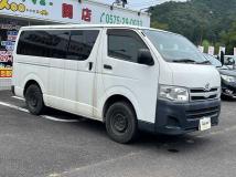 2013 Toyota Regiusace Van