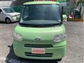 2011 Daihatsu Tanto