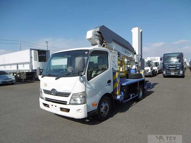 2012 Hino Dutro