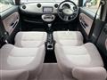 2005 Daihatsu Miragino