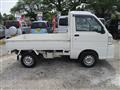 2009 Daihatsu Hijet Truck