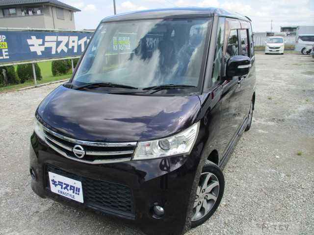 2013 Nissan ROOX
