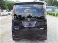 2013 Nissan ROOX