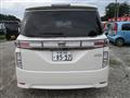 2014 Nissan Elgrand