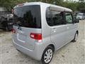 2010 Daihatsu Tanto