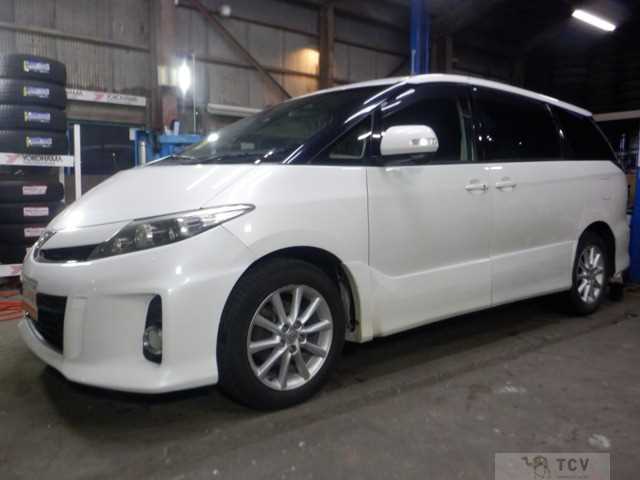 2013 Toyota Estima