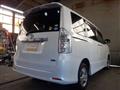 2011 Toyota Voxy