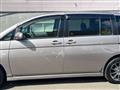 2007 Toyota Isis