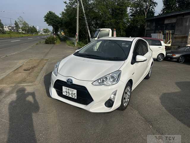 2017 Toyota AQUA