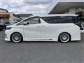 2017 Toyota Vellfire