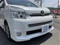 2009 Toyota Voxy