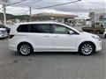 2013 Mazda MPV