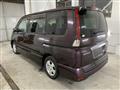 2009 Nissan Serena