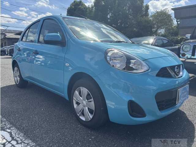 2017 Nissan March