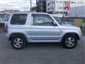 2009 Nissan KIX