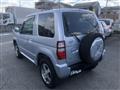 2009 Nissan KIX