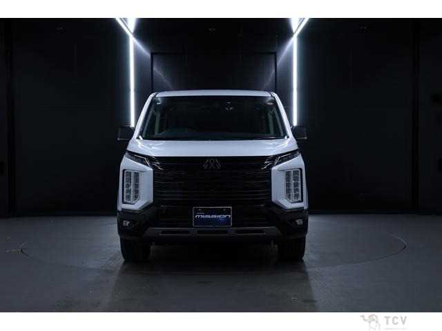 2025 Mitsubishi Delica D5