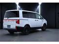 2025 Mitsubishi Delica D5