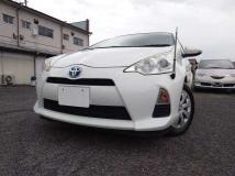2013 Toyota AQUA