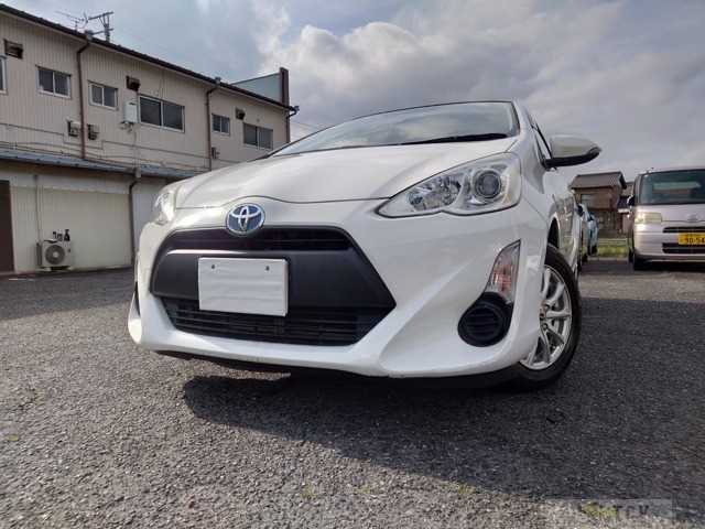 2015 Toyota AQUA
