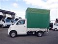 2017 Toyota Liteace Truck