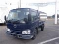 2003 Mazda Titan