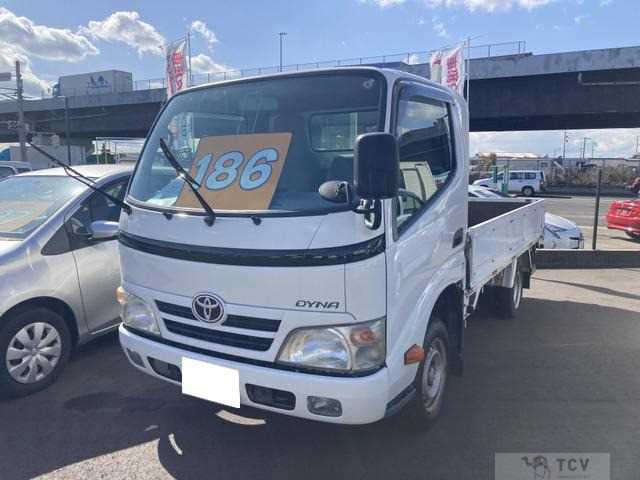 2011 Toyota Dyna Truck