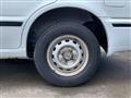 1997 Nissan Avenircargo