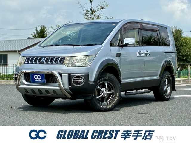 2013 Mitsubishi Delica D5