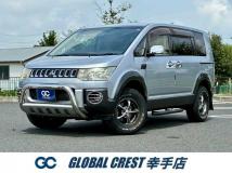 2013 Mitsubishi Delica D5