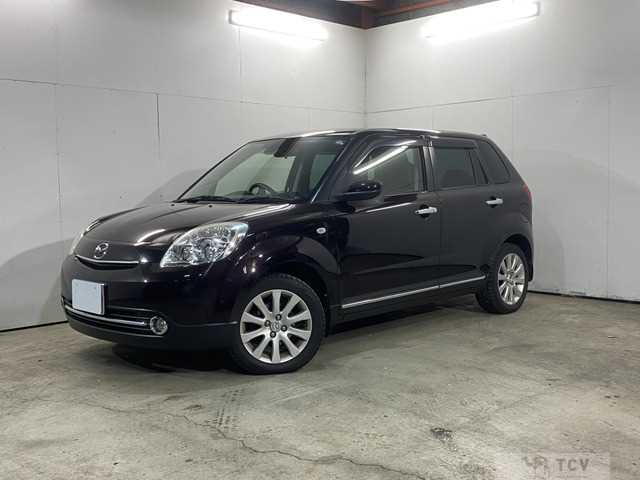 2013 Mazda Verisa