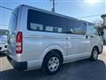 2005 Toyota Hiace Van