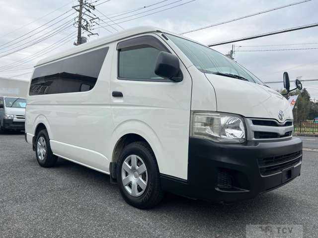 2011 Toyota Hiace Wagon