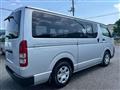 2009 Toyota Hiace Van