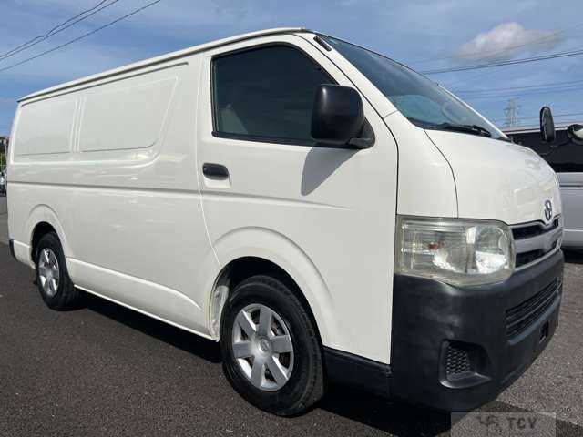 2010 Toyota Hiace Van
