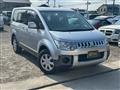 2012 Mitsubishi Delica D5
