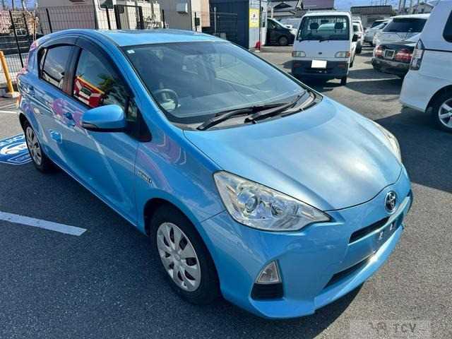 2013 Toyota AQUA