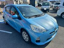 2013 Toyota AQUA