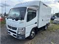 2014 Mitsubishi Canter