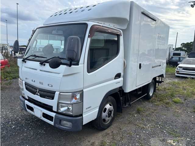 2014 Mitsubishi Canter