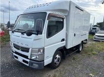 2014 Mitsubishi Canter